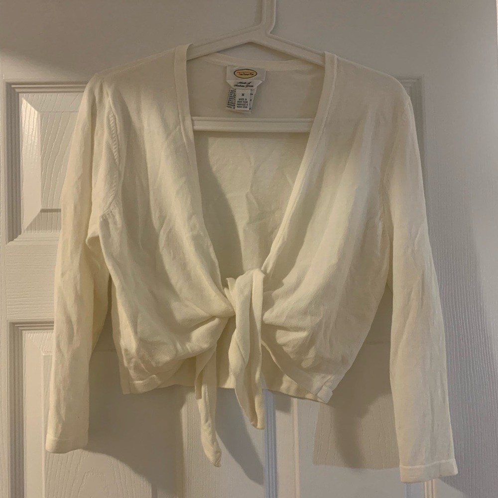 Cute tie sweater